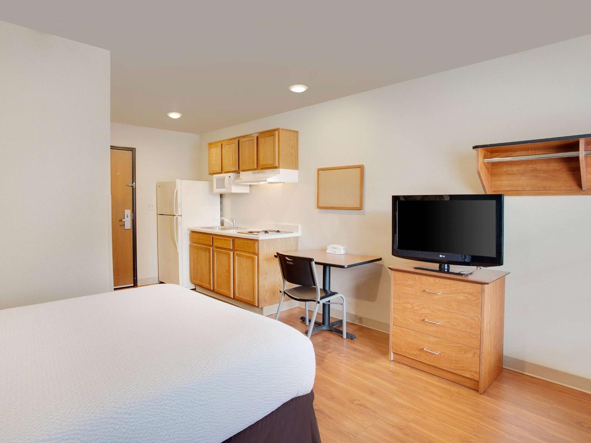 Extended Stay America Select Suites - Mobile - I-65 Bagian luar foto